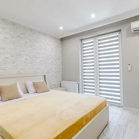 Inshiapartments On Hazova Str 3 *